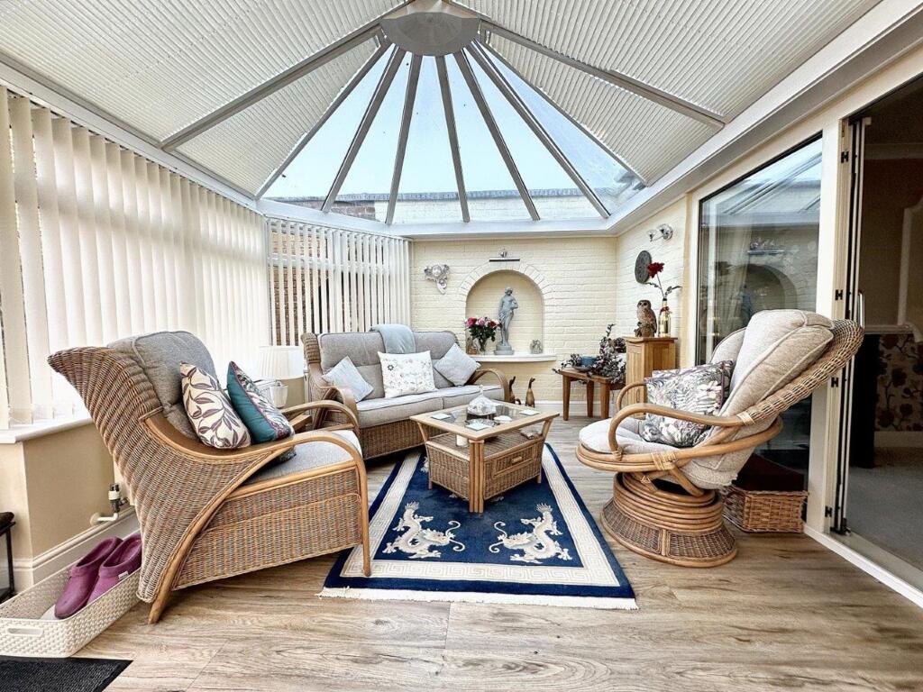 Additional image 14 of Bramber Avenue, Peacehaven, BN10 8HR