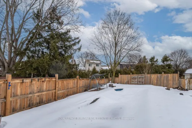 Additional image 35 of 2241 Melanie Crt