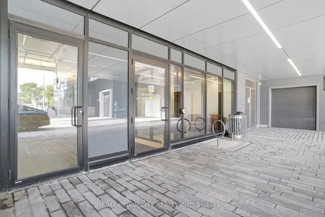 Additional image 4 of 104 Garment St Unit 906