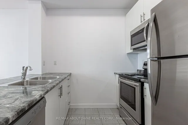 Additional image 8 of 125 Shoreview Pl Unit 608