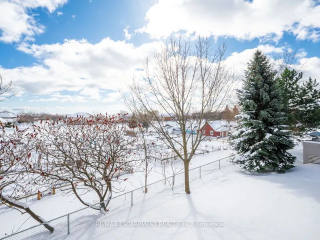 Additional image 25 of 1421 Walkers Line Unit 213