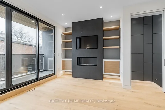 Additional image 15 of 677 Huron St