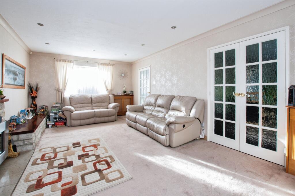 Additional image 6 of Juniper Close, Ferndown