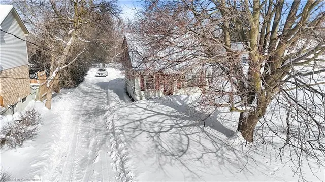 Additional image 19 of 107 Bloomingdale Rd