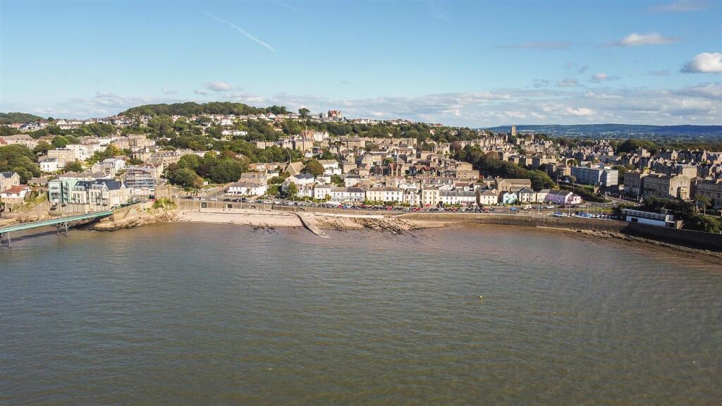 Additional image 10 of Contemporary apartment in Upper Clevedon