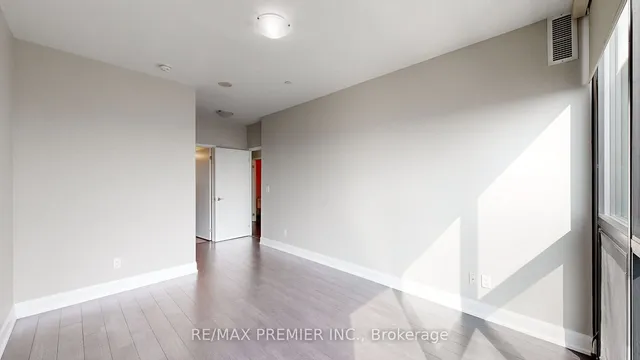 Additional image 9 of 3 Coachlight Cres