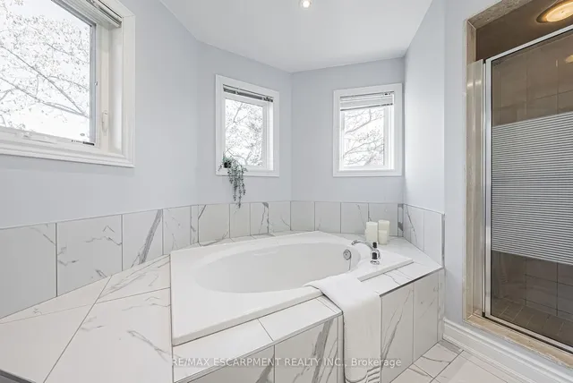 Additional image 23 of 1150 Skyview Dr Unit 52