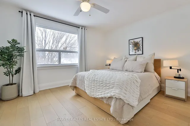 Additional image 21 of 20 Crewe Ave