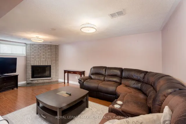 Additional image 20 of 31 Marlington Cres