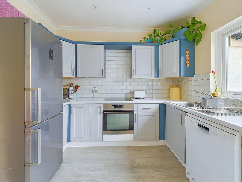 Additional image 8 of St. Thomas Road, Worthing BN14 7JW