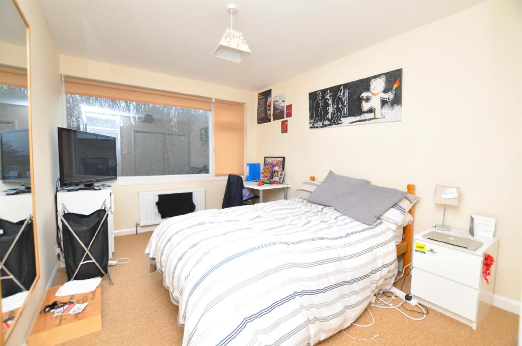 Additional image 7 of 00000035 Trendlewood Park