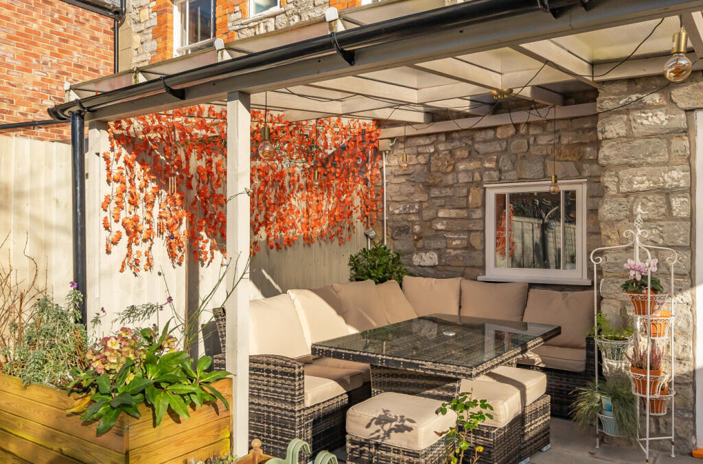 Additional image 18 of Northload Street, Glastonbury, BA6