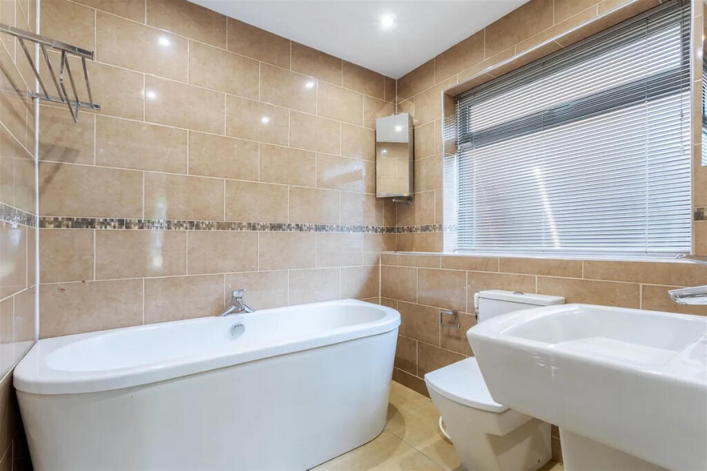 Additional image 28 of Antringham Gardens, Birmingham, B15