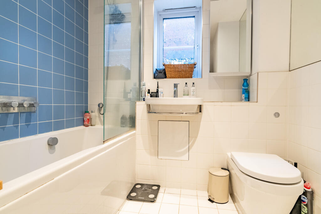 Additional image 13 of Orient Close, St. Albans, Hertfordshire, AL1