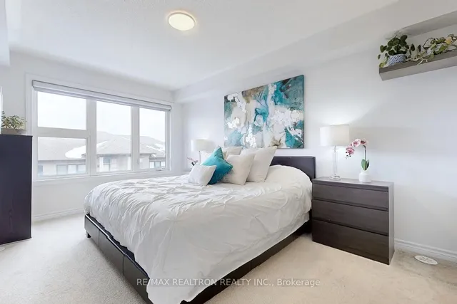 Additional image 11 of 418 Athabasca Common