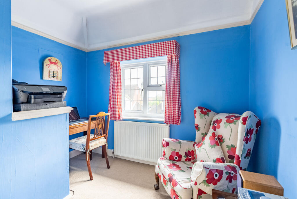 Additional image 15 of Carisbrooke Road, Harpenden, Hertfordshire, AL5