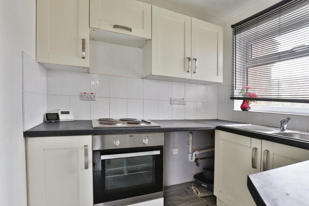 Additional image 8 of Aspen Gardens, Poole, Dorset, BH12