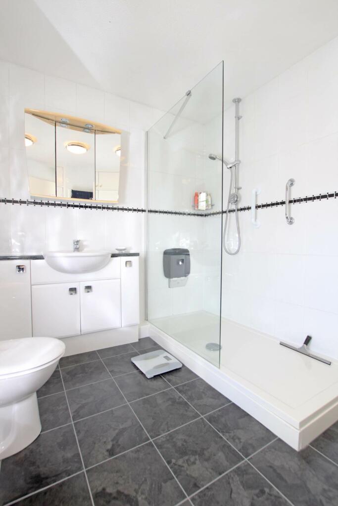 Additional image 10 of Long Acre Close, Eastbourne, BN21 1UF