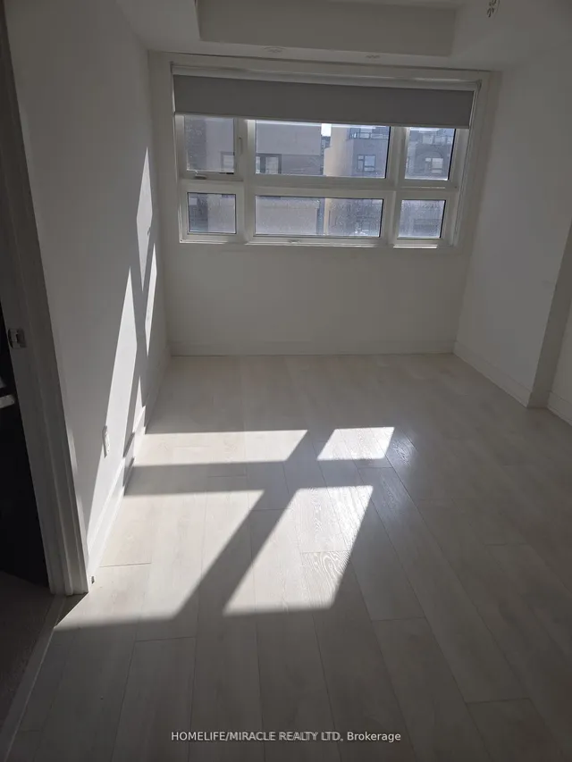 Additional image 5 of 1139 Cooke Blvd Unit 307