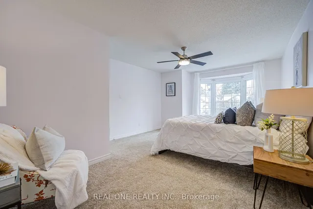 Additional image 19 of 963 KING Rd Unit 25