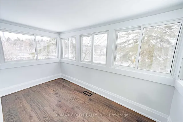 Additional image 24 of 2014 Embleton Rd