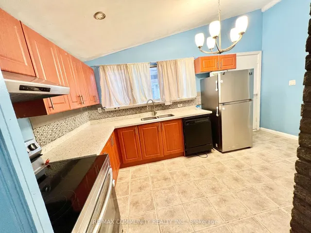 Additional image 5 of 36 Benprice Crt