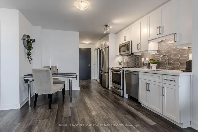 Additional image 7 of 2007 James St Unit 1008