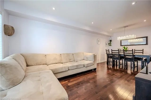 Additional image 13 of 561 Isaiah Cres