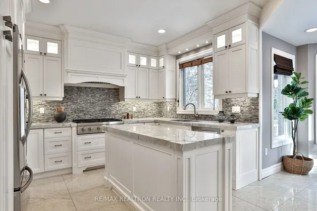 Additional image 19 of 243 Dunview Ave