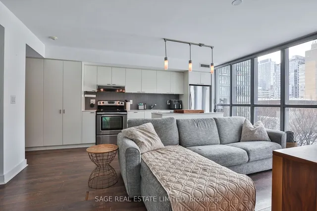 Additional image 11 of 110 Charles St Unit 404