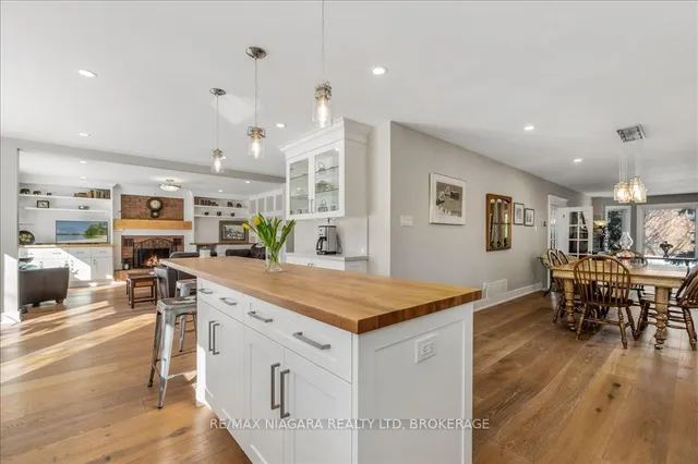 Additional image 7 of 1077 Grandeur Cres