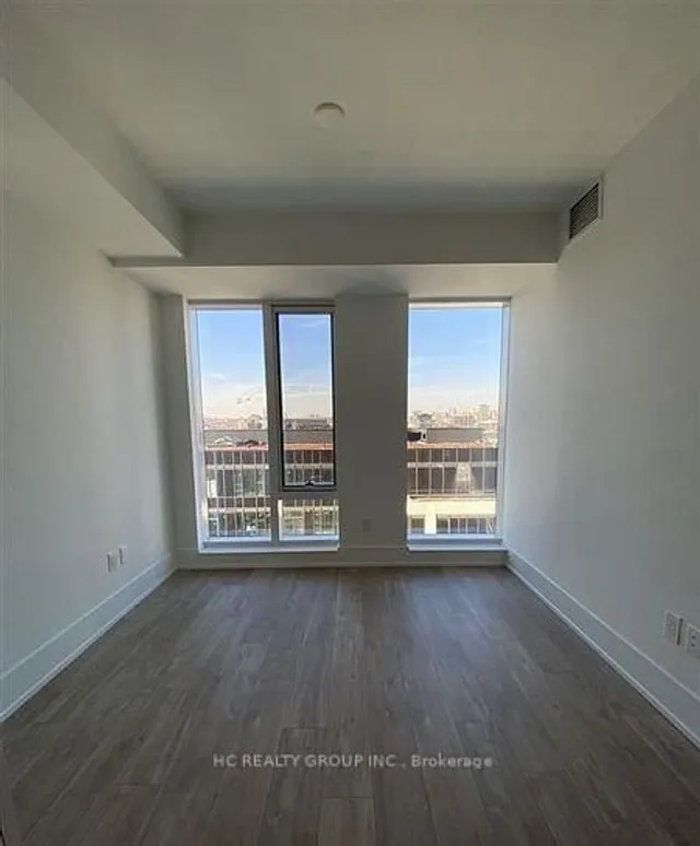 Additional image 13 of 480 Front Street West Unit 1505