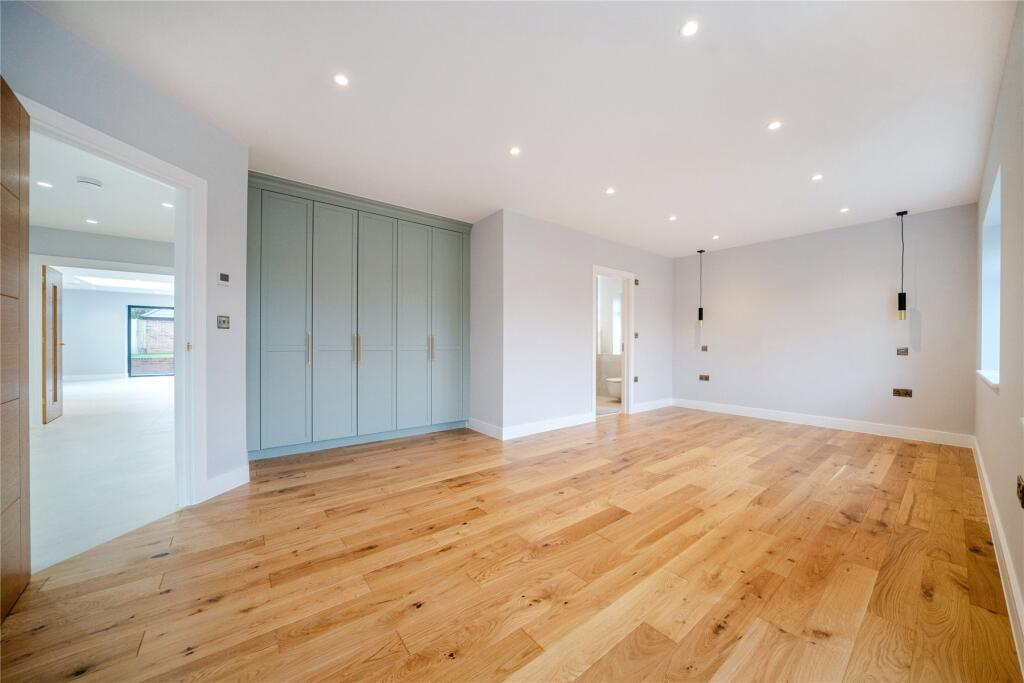 Additional image 22 of Downs Avenue, Chislehurst