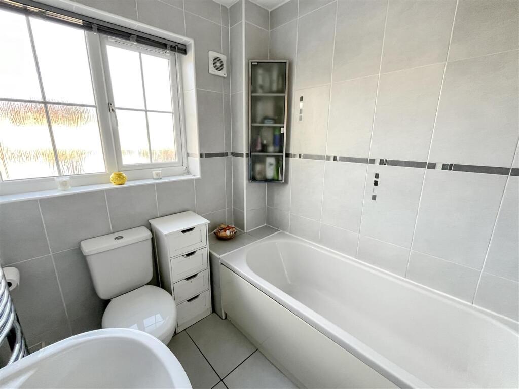 Additional image 14 of Birkdale, Warmely, Bristol