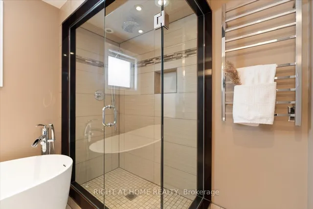 Additional image 24 of 14 Grovetree Pl