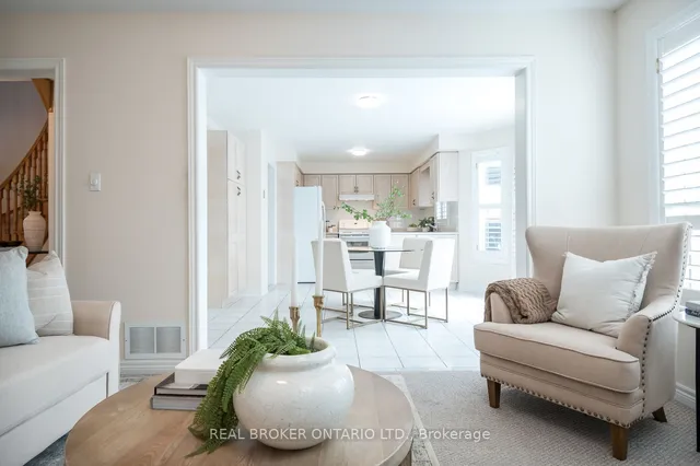 Additional image 17 of 36 Red Maple Lane