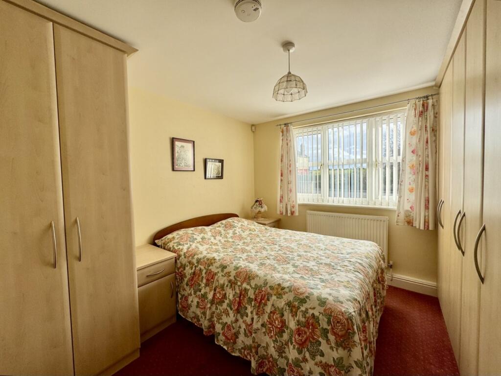 Additional image 4 of Oxford Road, Gomersal, BD19