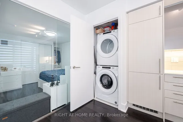 Additional image 22 of 403 Church St Unit 617