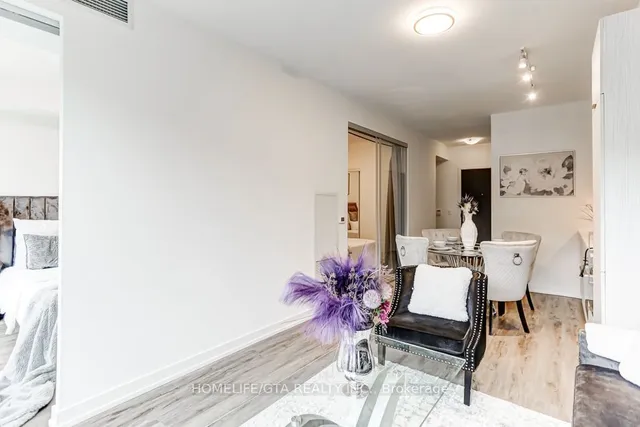 Additional image 17 of 158 Front St Unit 223