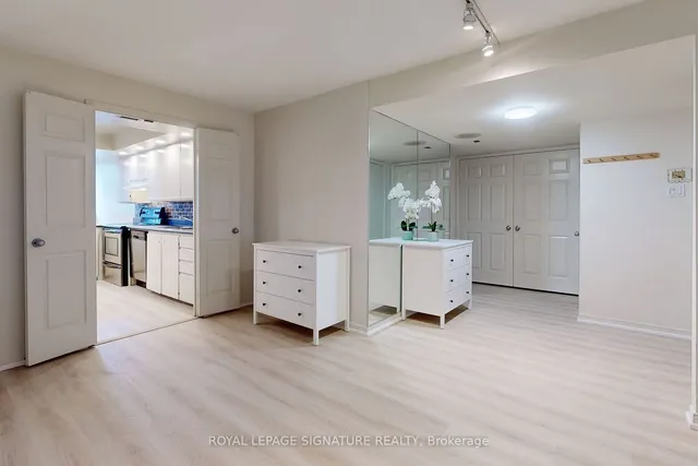 Additional image 15 of 360 Bloor St Unit 1107