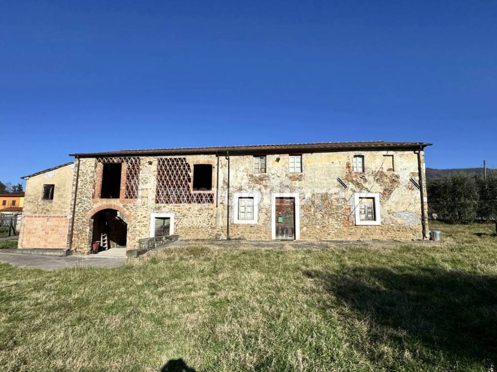 Additional image 2 of Via di Matraia, Ponte a Moriano, Lucca