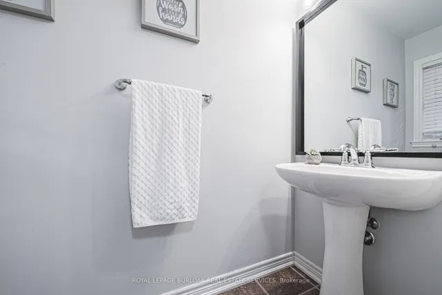 Additional image 13 of 10 Pumpkin Pass Unit 32