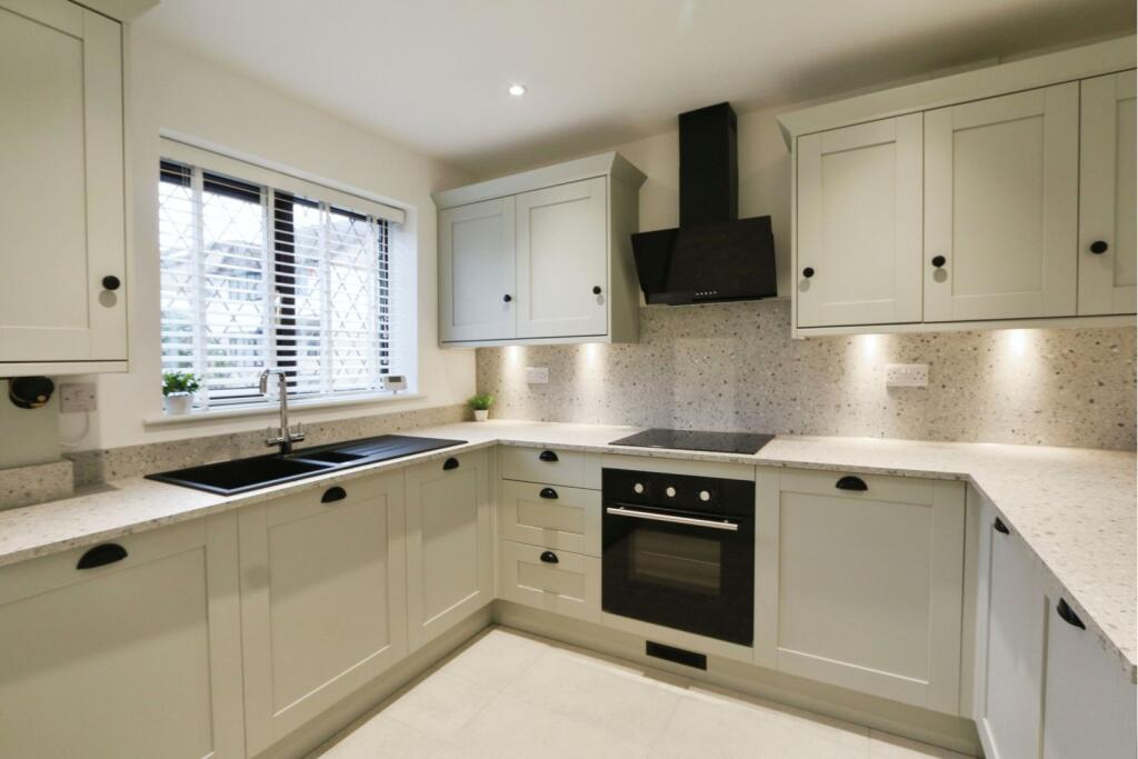 Additional image 17 of Larch Close, Wareham, BH20