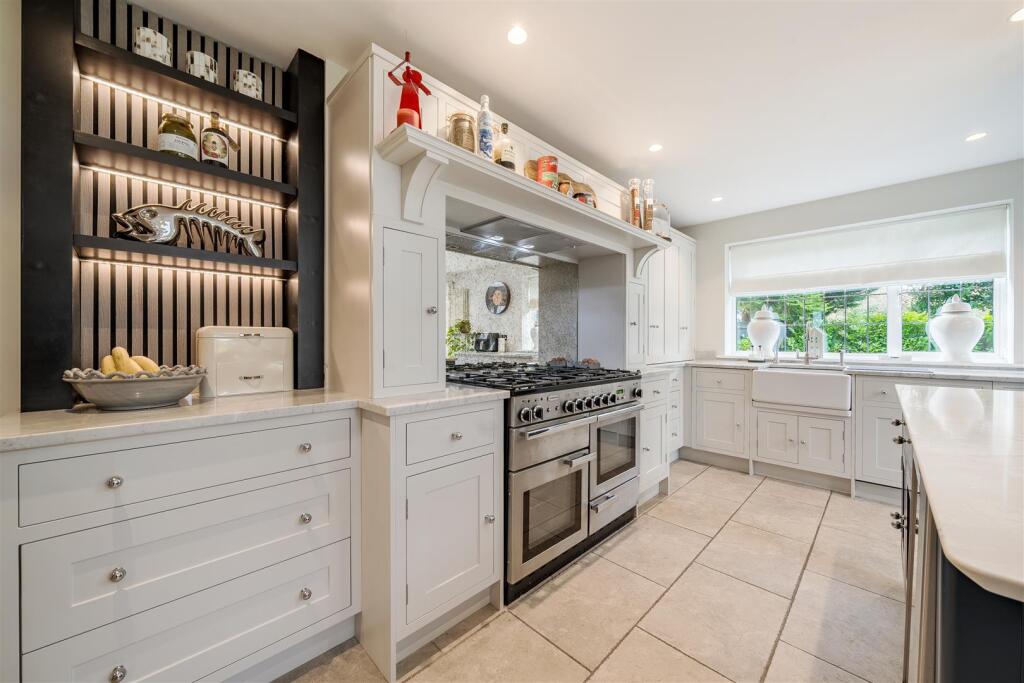 Additional image 13 of Chislehurst Road, Petts Wood East