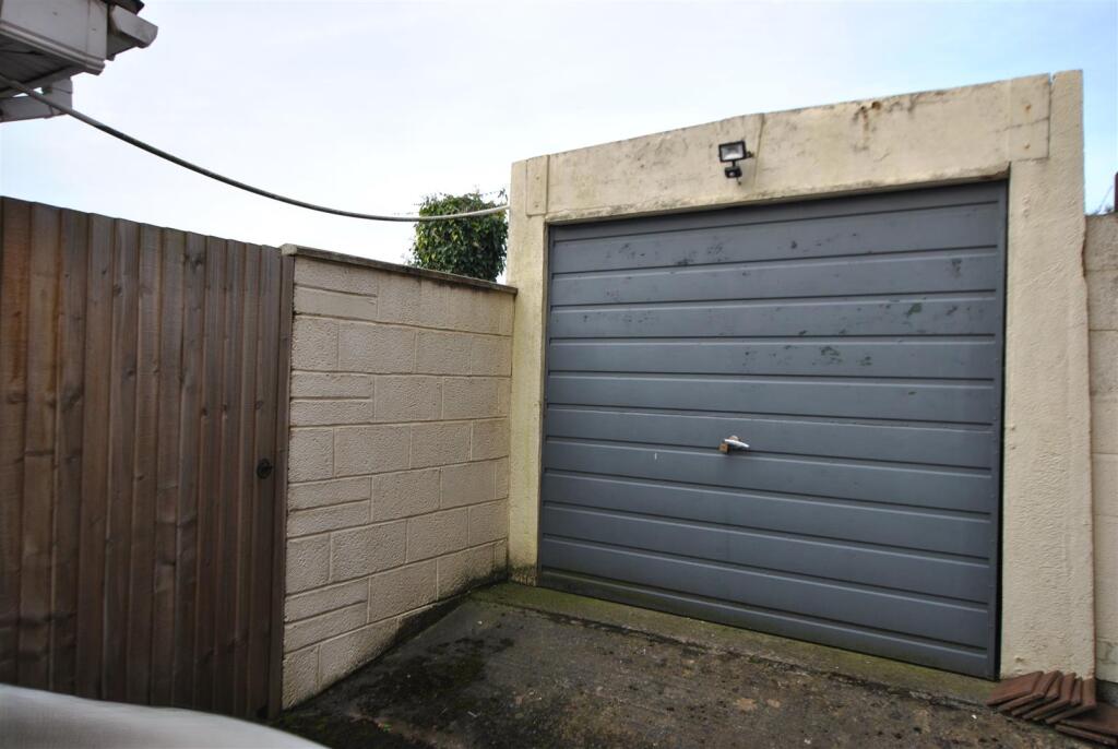 Additional image 18 of Ridgeway Lane, Whitchurch, Bristol