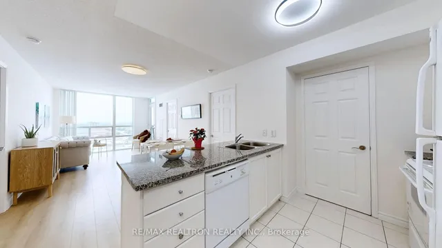 Additional image 16 of 68 Grangeway Ave Unit 2208