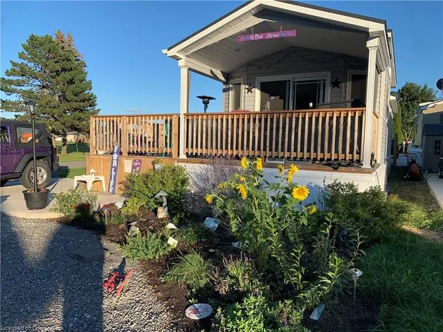 Additional image 25 of 4449 Milburough Line Unit 10 Oak St.