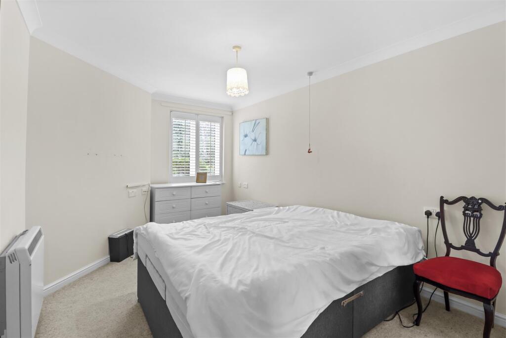 Additional image 4 of Vicarage Lane, Hailsham