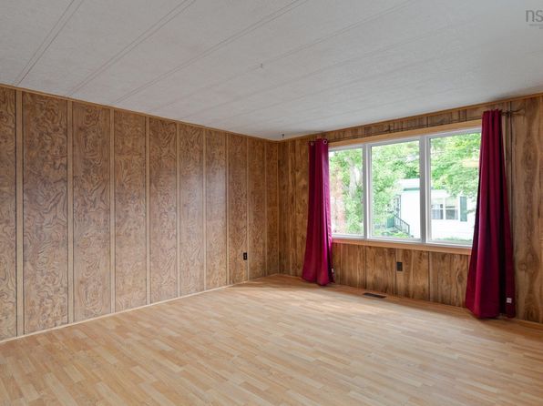 Additional image 3 of 31 Mulgrave Ln, Dartmouth, NS B2W 0C2