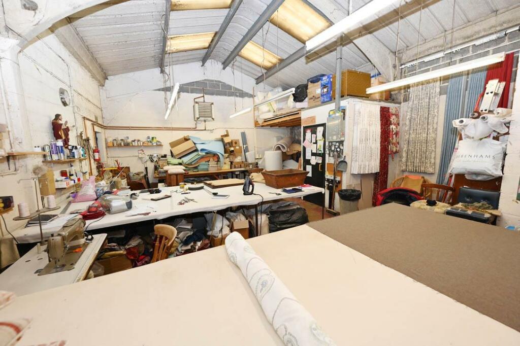 Additional image 5 of Racecourse Road, Richmond